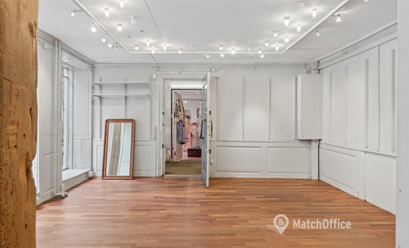 Butik Larsbjørnsstræde 19 1454 København K