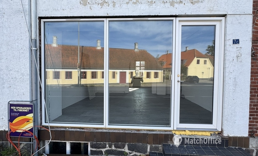 45 m² Commercial shop for rent in Frederikshavn, Gamle Torv 7C (9900) - 2 | MatchOffice