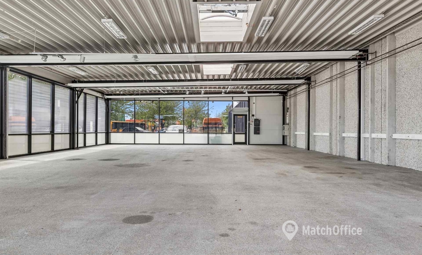 1130 m² Commercial shop for rent in Brondby, Vallensbækvej 6 (2605) - 1 | MatchOffice.com