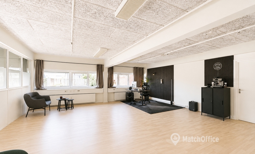 Office Blangstedgårdsvej 1 5220 Odense SO