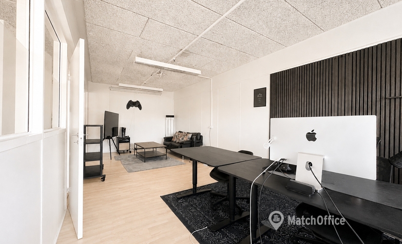 Office Blangstedgårdsvej 1 5220 Odense SO