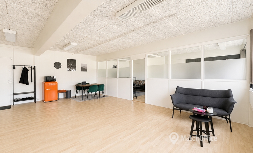 Office Blangstedgårdsvej 1 5220 Odense SO
