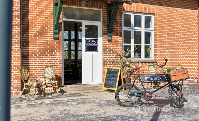 128 m² Store for rent in Ikast, Ll Torv 3 Ikast (7430) - 1 | MatchOffice