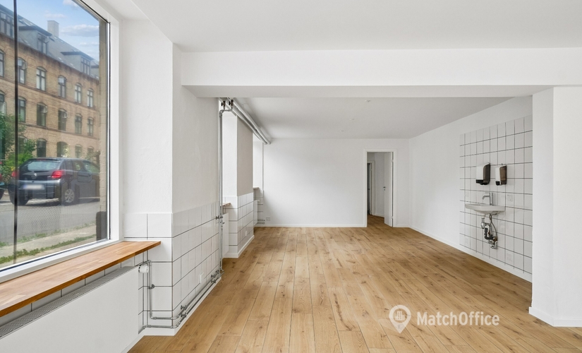129 m² Shop for rent in Frederiksberg, Godthåbsvej 62B (2000) - 1 | MatchOffice.com