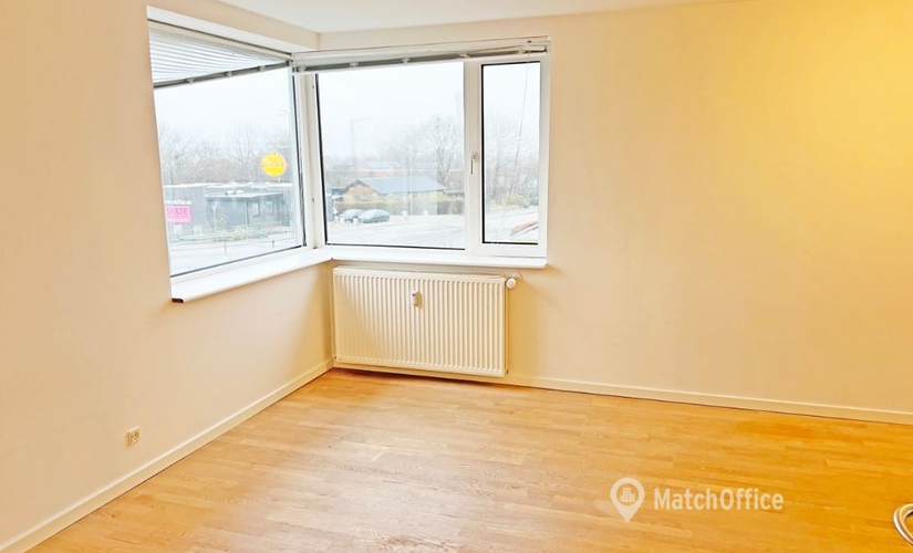 Office Skejbybakkevej 40 8200 Aarhus N