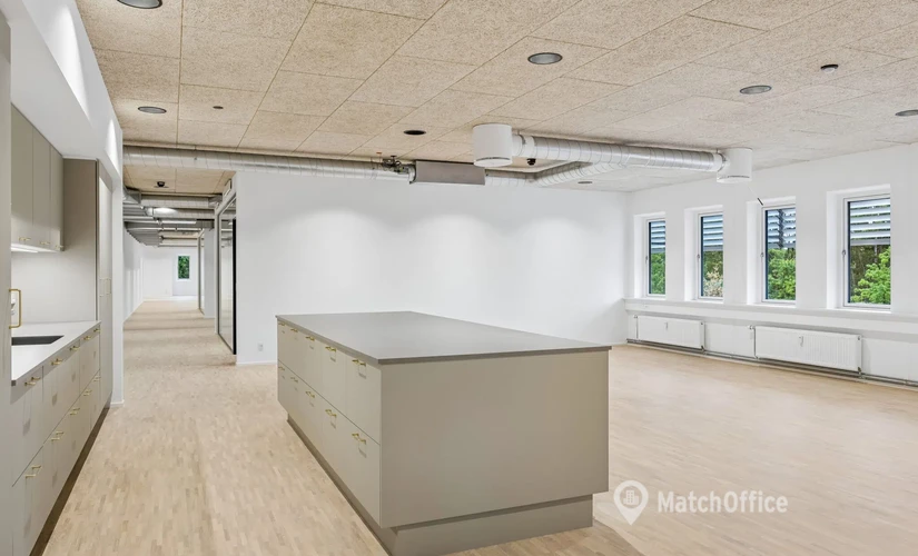 Kontor til leje på Lundtoftegårdsvej 95, 2800 Kongens Lyngby - 1084 m² | Foto 1 - Lokalebasen.dk