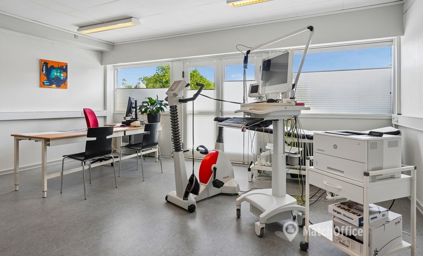 Kontor til leje på Taastrup Hovedgade 80, 2630 Taastrup - 220 m² | Foto 1 - Lokalebasen