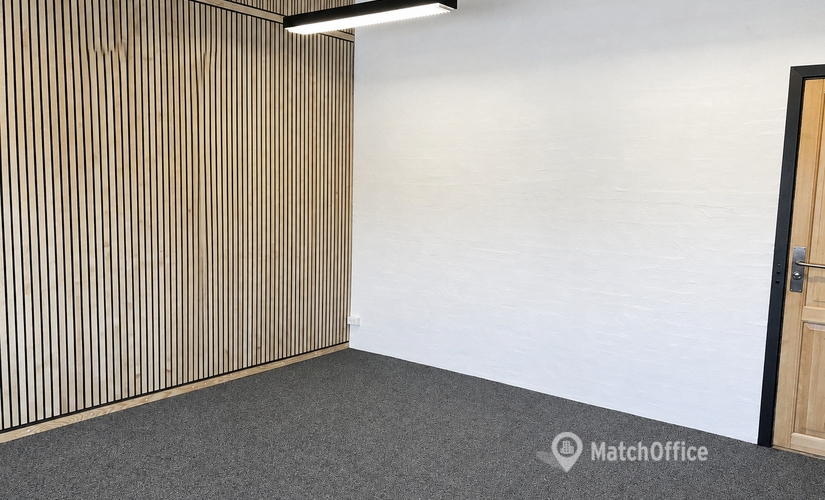 Office Fabriksvej 20 7441 Bording