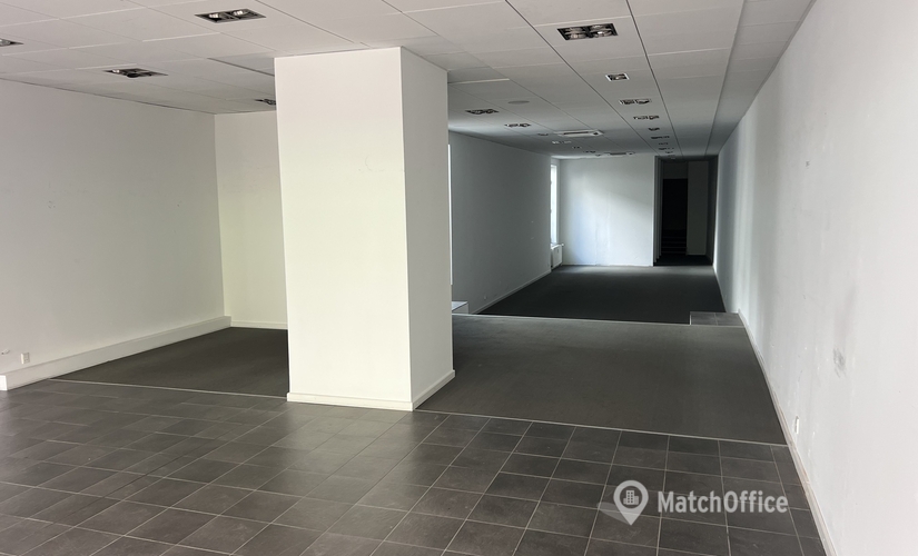 Shop Slotsgade 1A 3400 Hillerod