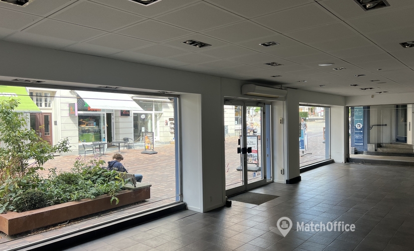 Shop Slotsgade 1A 3400 Hillerod