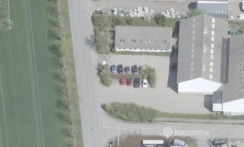 Lager / produktion Fabriksvangen 17 3550 Slangerup
