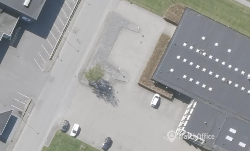 Lager / produktion Nakskovvej 1 7400 Herning