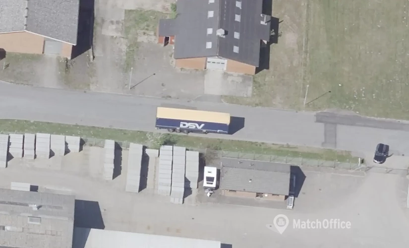 Lager / produktion Navervej 28 7451 Sunds