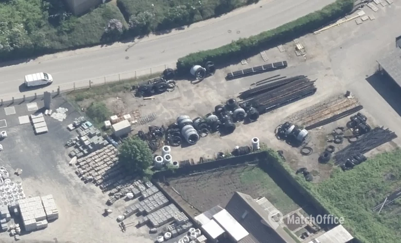 Lager / produktion Fynsvej 10 5500 Middelfart