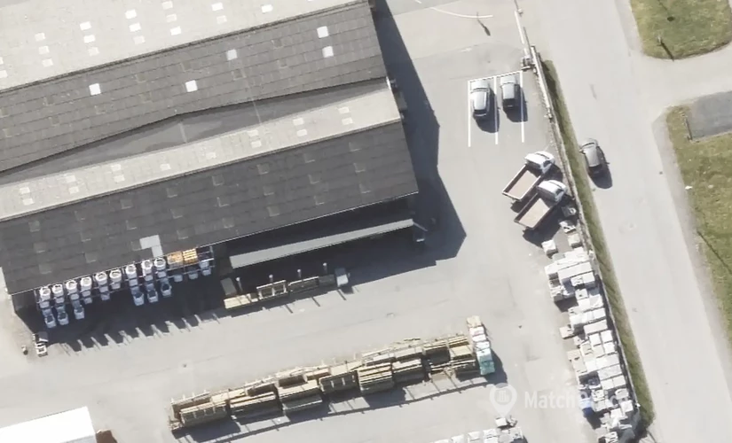 Lager / produktion Industribuen 2 4700 Næstved