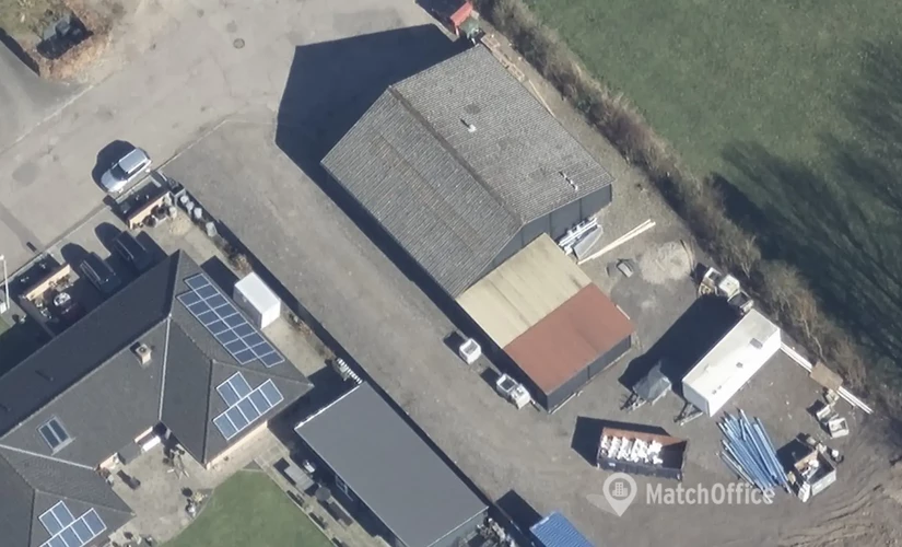 Lager / produktion Navervænget 10 4400 Kalundborg