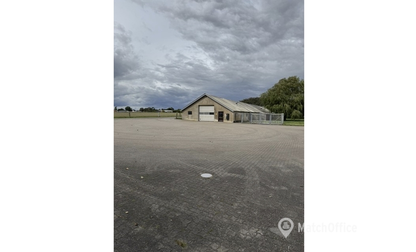Lager / produktion Tebbestrupvej 103 8940 Randers SV