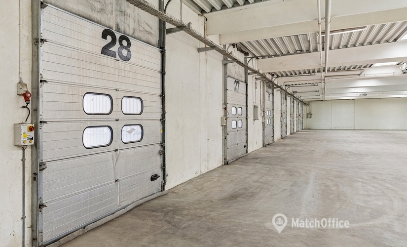 Lager til leje på Hvidkærvej 17, 5250 Odense SV - 1986 m² | Foto 1 - Lokalebasen