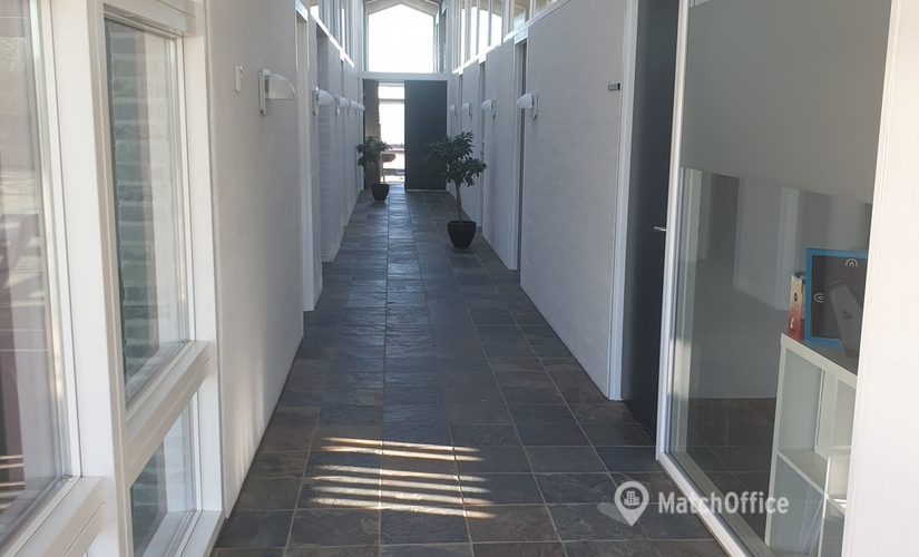 Office Nibevej 40 9200 Aalborg SV