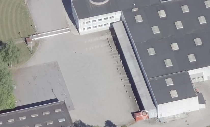 Lager / produktion Valorevej 16 4130 Viby Sjælland