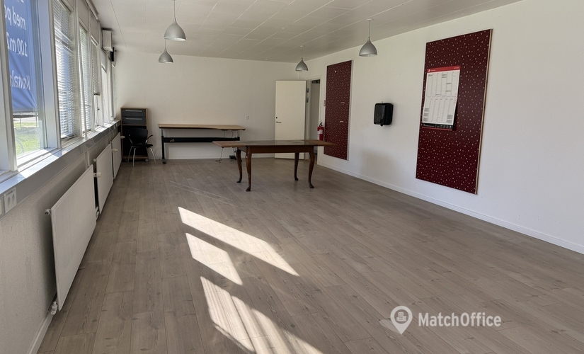 Warehouse Sortevej 8 8543 Hornslet