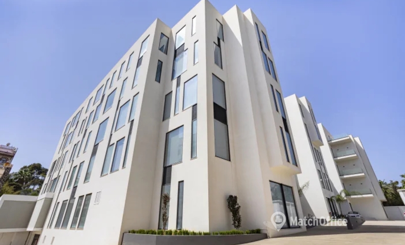 256 m² Serviced office in Algiers, Rue Mohamed Belouizdad (16000) - 1 | MatchOffice.com