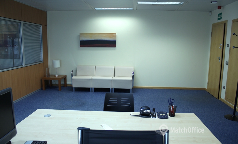 55 m² Serviced office in Valencia, Avinguda de les Cortes Valencianas 39 - Entl. 2º  E (46015) - 1 | MatchOffice.com
