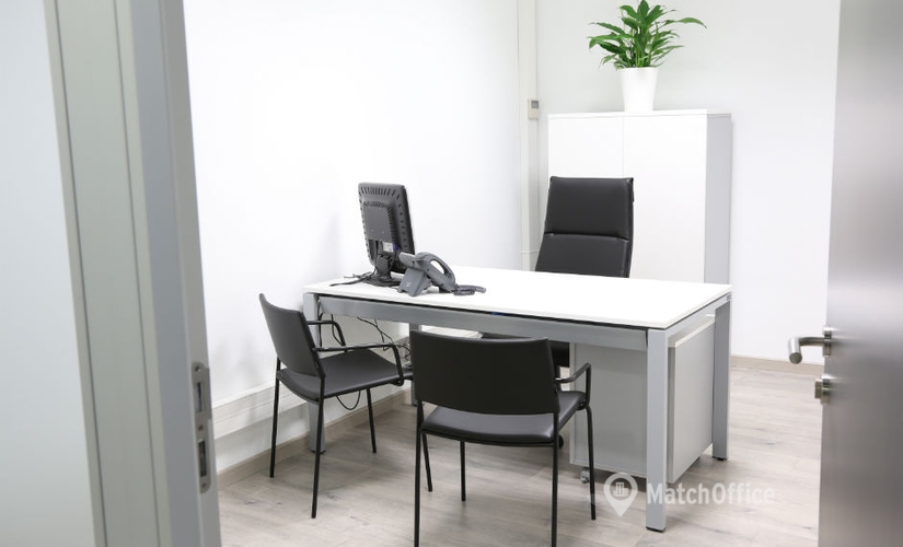Centros de negocio disponible para alquilar en Barcelona 15 m², Calle Gomis 34 - 4 | MatchOffice.es