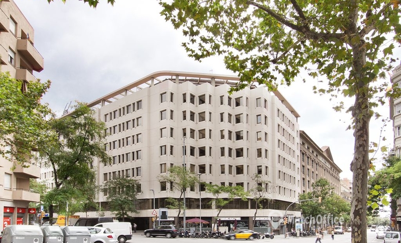 Micentro de negocio disponible para alquilar en Barcelona 48 m², Travessera de Gràcia 56 - 0 | MatchOffice