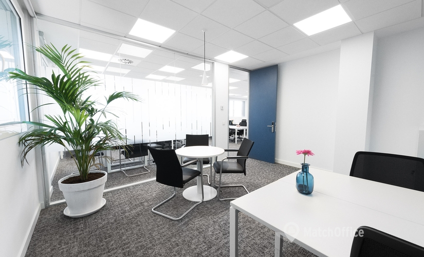 Reserve sala de reuniones acogedora en Barcelona 2912 m², Avenida Diagonal 131 - 2 | MatchOffice