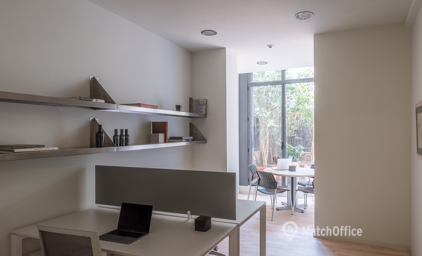 Centros de negocio en alquiler en Eixample 19 m², Carrer de Balmes 59 - 1 | MatchOffice.es