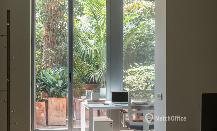 Centros de negocio disponible para alquilar en Eixample 19 m², Carrer de Balmes 59 - 4 | MatchOffice