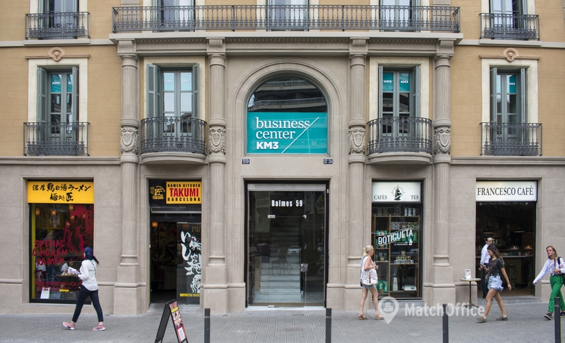 Parque empresarial en alquiler en Eixample 19 m², Carrer de Balmes 59 - 0 | MatchOffice.es