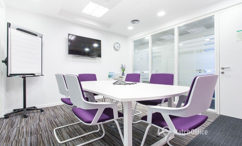 Alquile sala de juntas fiable en Madrid Centro 110 m², Calle de Orense 4 - 1 | MatchOffice.es