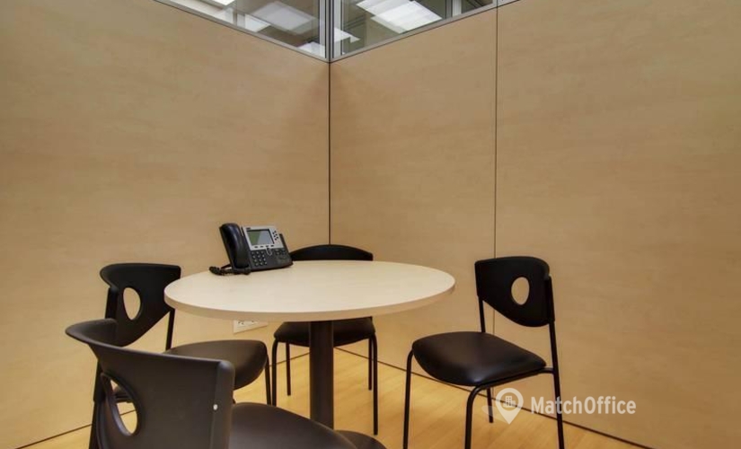Alquile sala de conferencias acogedora en Madrid Centro 28 m², Calle Isabel Colbrand 10-12 Plt 5 Ofic 151 - 51 | MatchOffice