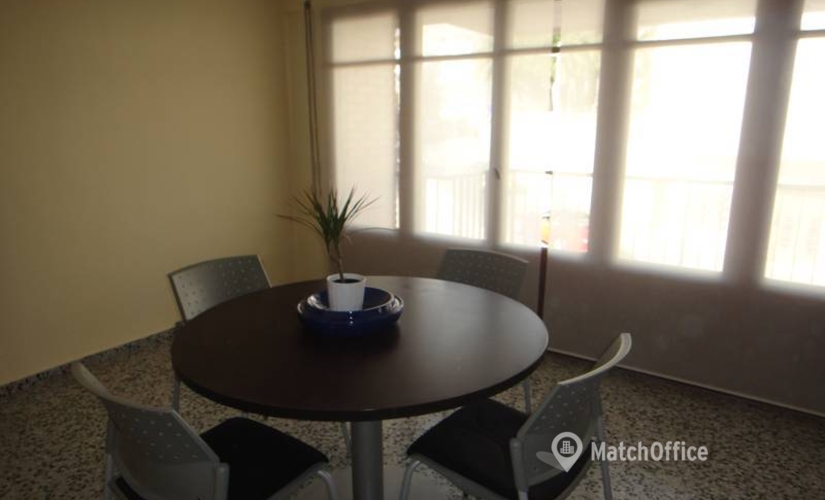 Choose a 35 m² Conference space in Alicante, Avenida de Alicante 4 (03730) - 3 | MatchOffice