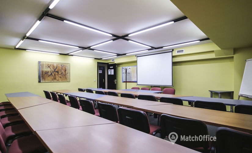 Book a 30 m² Conference center in Madrid Centro, Cl. López de Aranda 35 (28027) - 12 | MatchOffice