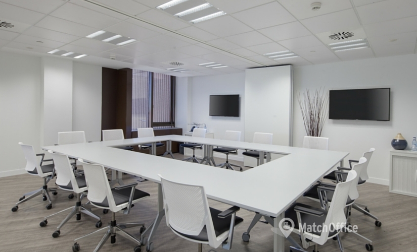 Rent a 40 m² Conference center in Madrid Centro, Paseo de la Castellana 141 (28046) - 8 | MatchOffice.com