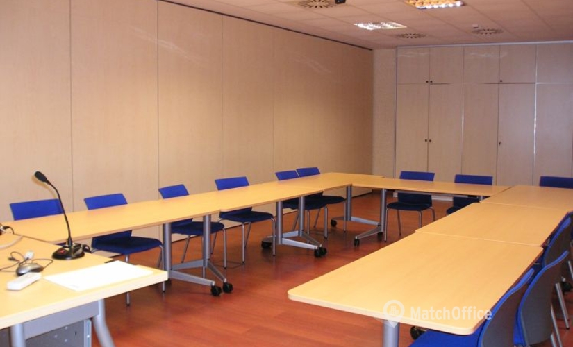Reserve sala de reuniones en Zaragoza 50 m², Calle Bari 57 - 2 | MatchOffice