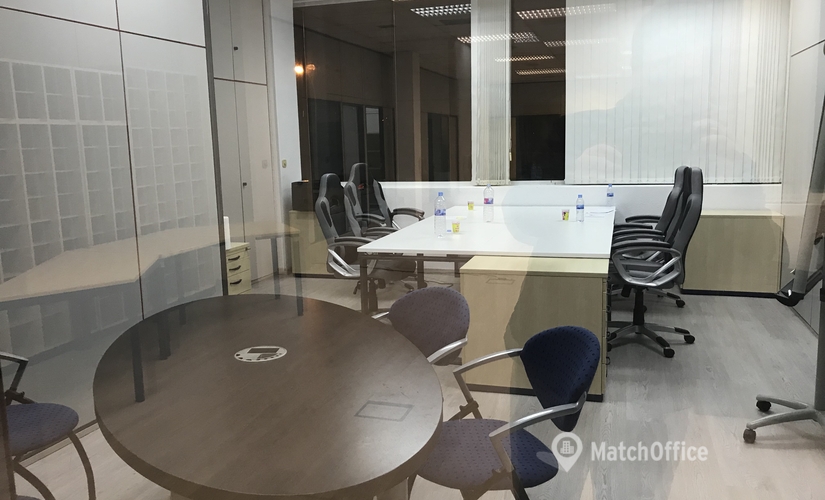 Reserve sala de conferencias en Tres Cantos 35 m², Ronda de Poniente - 16 | MatchOffice.es