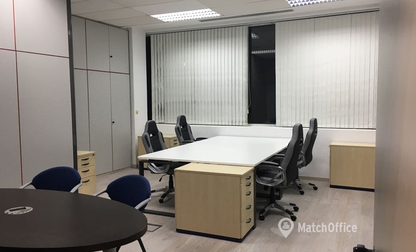 Alquile sala de conferencias en Tres Cantos 35 m², Ronda de Poniente - 17 | MatchOffice