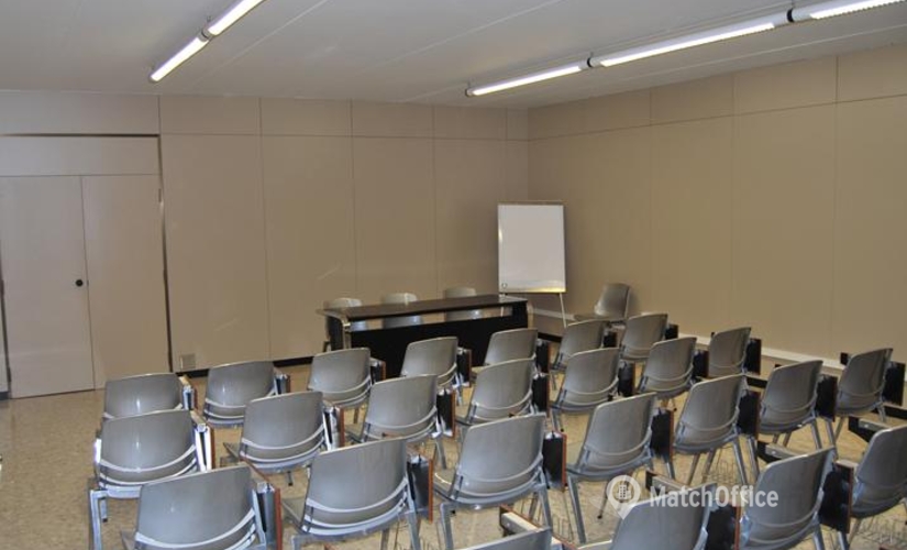 Reserve sala de reuniones en Martorell 129 m², Avenida Comte de Llobregat 4 - 4 | MatchOffice