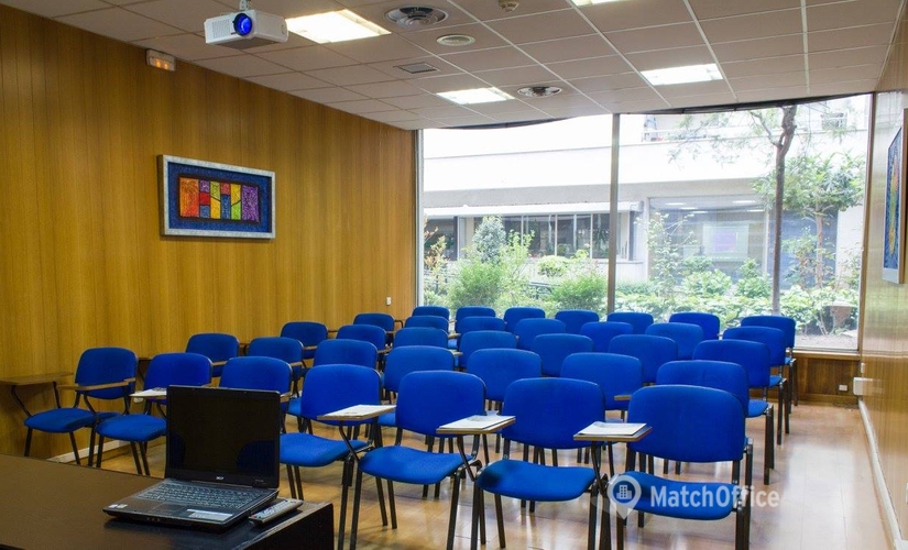 Choose a 50 m² Conference space in Madrid Centro, C/ Francisco Giralte 2 (28002) - 4 | MatchOffice.com