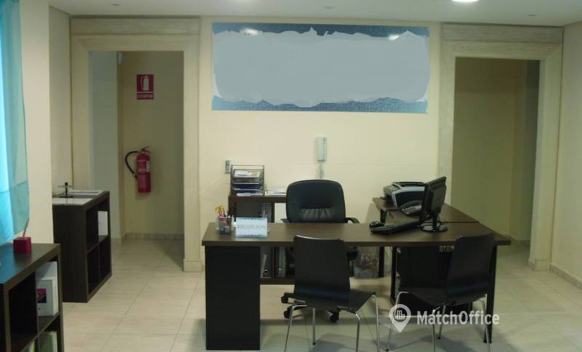 Rent a 25 m² Meeting room in Jerez de la Frontera, C/ Santa Maria 17 (11402) - 3 | MatchOffice.com