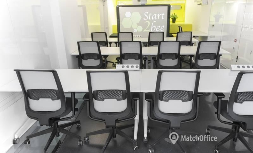 Rent a 45 m² Conference room in Barcelona, Carrer de L´Escorial 180 (08024) - 1 | MatchOffice.com