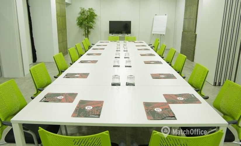 Reserve sala de conferencias en Madrid Centro 40 m², Calle Agustín de Foxá - 20 | MatchOffice.es