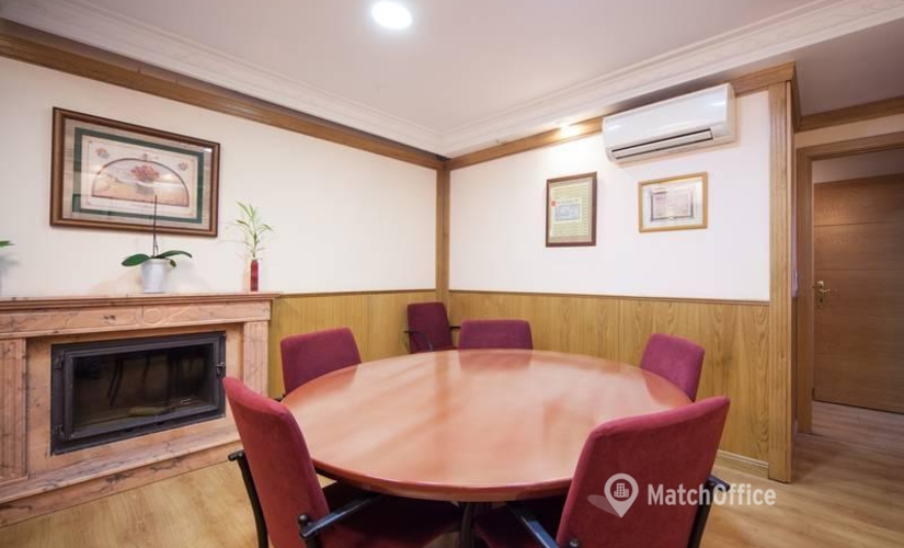 Alquile sala de juntas fiable en Madrid Centro 20 m², Ferraz 28 - 5 | MatchOffice