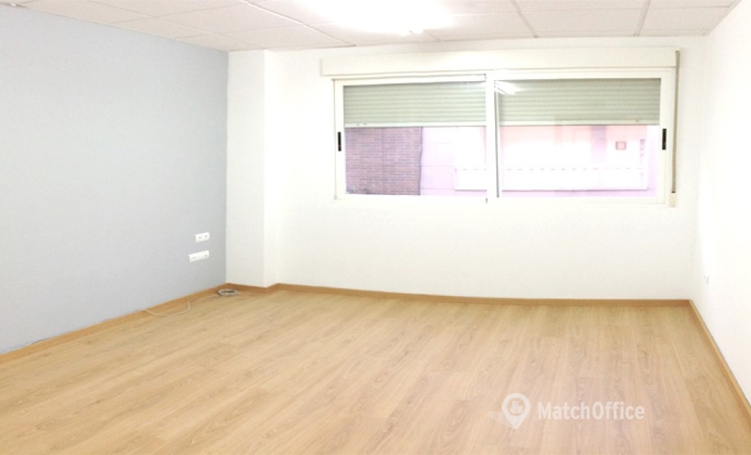 40 m² Business space in Alicante, Carrer Verónica16 (03201) - 1 | MatchOffice.com
