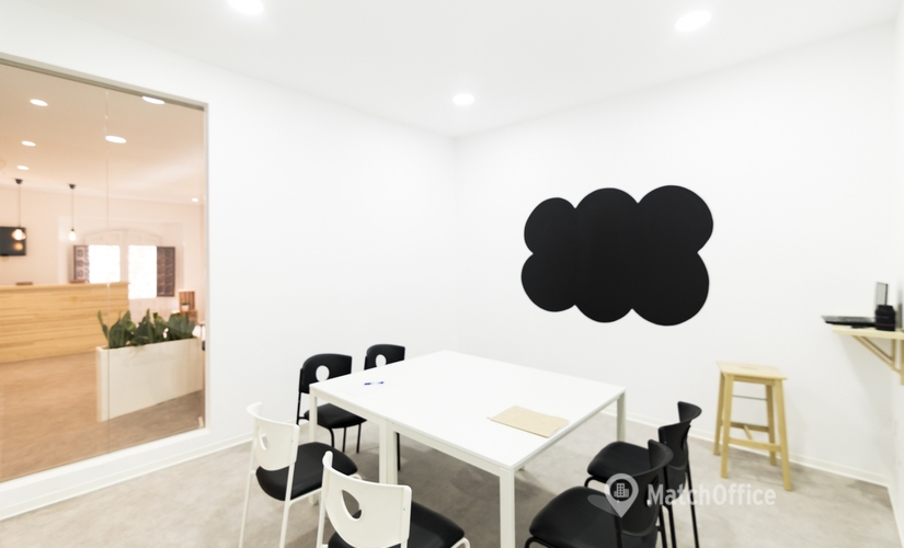 Reserve sala de conferencias acogedora en Málaga 25 m², C/ Trinidad grund 7 - 5 | MatchOffice.es