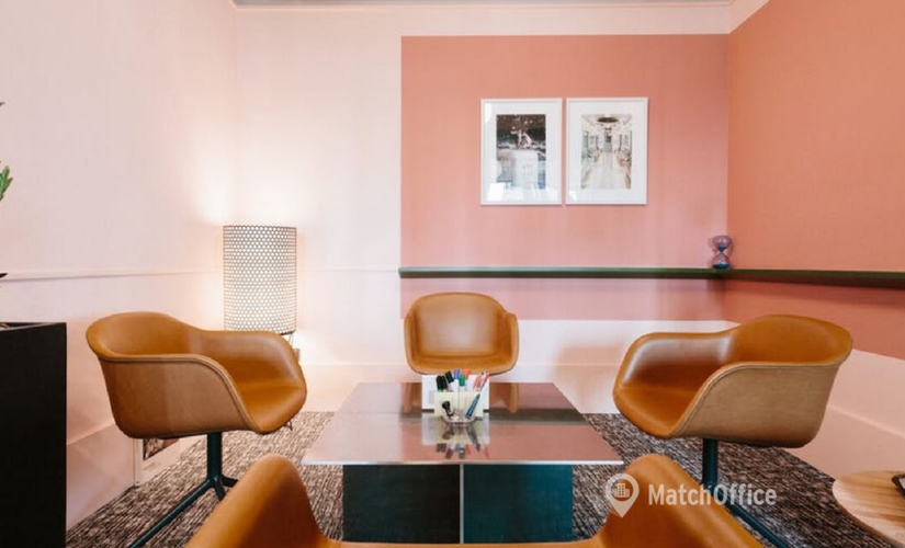 Reserve sala de reuniones fiable en Barcelona 65 m², Carrer de la Ciutat de Granada - 3 | MatchOffice.es